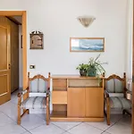 S297 - Sirolo, Pentalocale Con Giardino