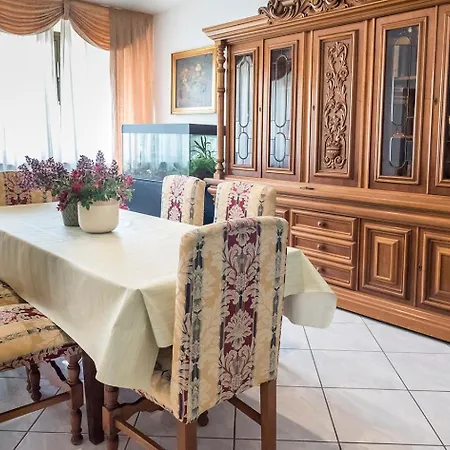 S297 - Sirolo, Pentalocale Con Giardino Apartmán *
